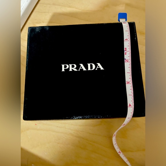 Prada box 5 X 4.5 - Picture 4 of 4